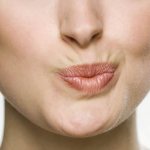 How to remove purse-string wrinkles around the lips