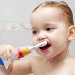 Приучайте детей к гигиене полости рта